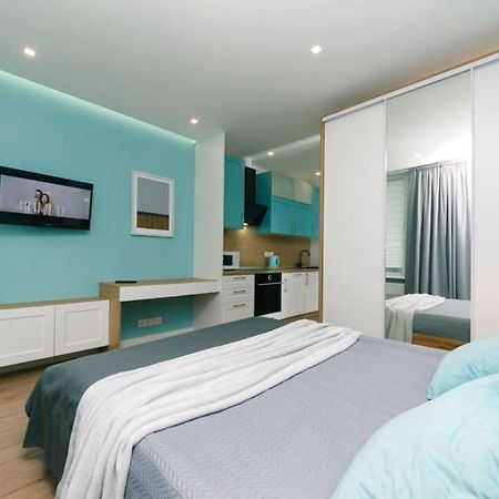קייב Happy Apartment, Warmth, Comfort, Turquoise מראה חיצוני תמונה