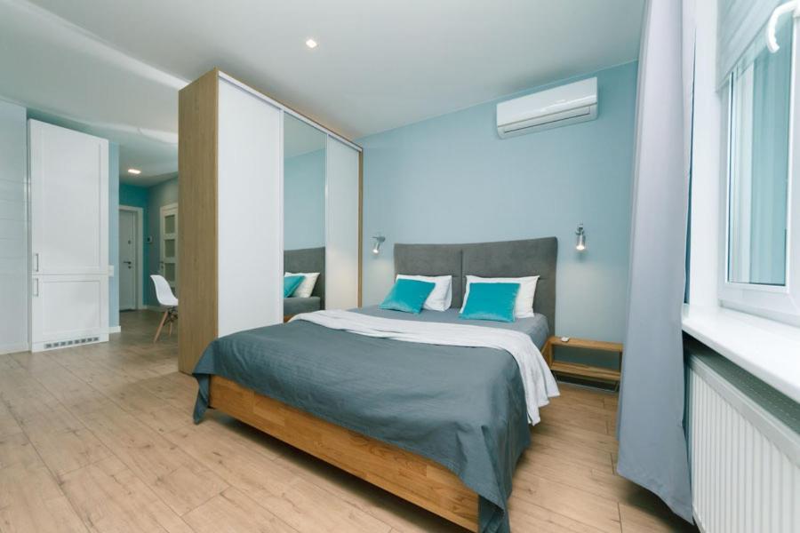 קייב Happy Apartment, Warmth, Comfort, Turquoise מראה חיצוני תמונה