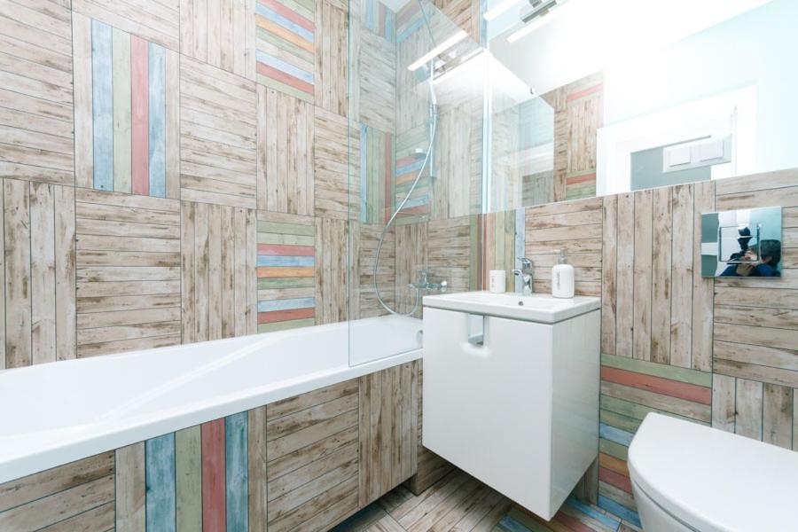 קייב Happy Apartment, Warmth, Comfort, Turquoise מראה חיצוני תמונה