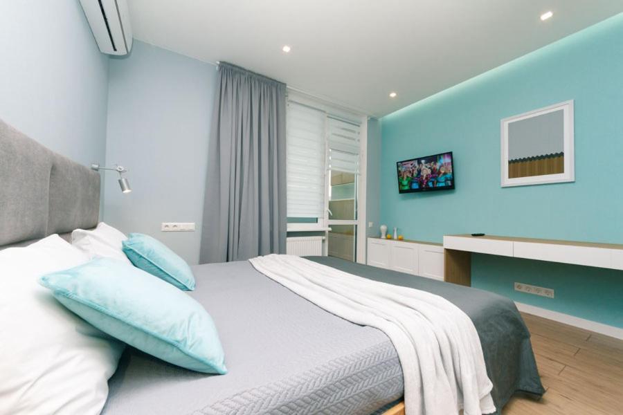 קייב Happy Apartment, Warmth, Comfort, Turquoise מראה חיצוני תמונה